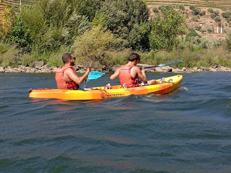 Passeio de kayak no Douro